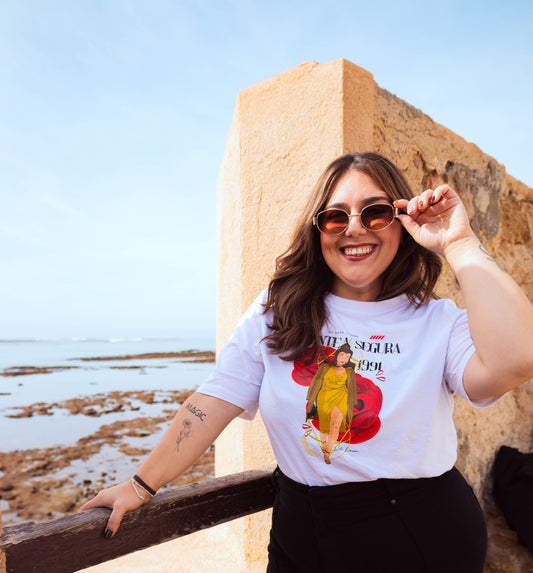 Camiseta Bella Curvy